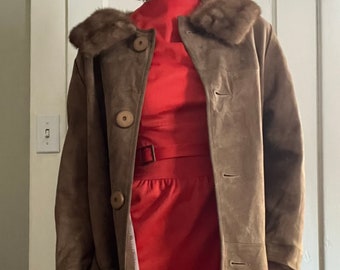 VTG 60s Long Suede Buttoned Coat with Mink Fur Collar