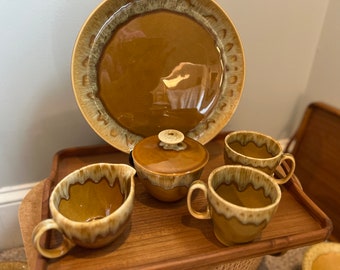 Vintage 1967 Canonsburg Ironstone Pottery Co. plates, mugs, serving