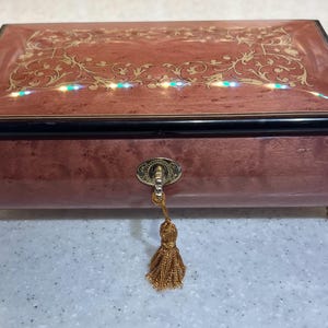 Vintage Sorrento Italy Musical Jewelry Box