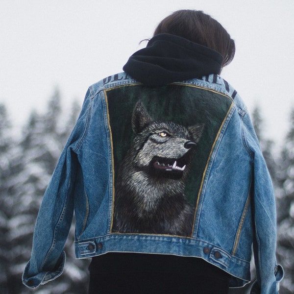 Handbemalte Jeansjacke Motiv "LUPUS", Wolf Portrait, Gemälde auf Jacke, Hand painted denim jacket, Upcycling-Denim, men & women clothing