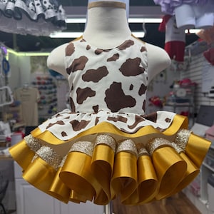 Conjunto de tutú de vaquera elegante / Estampado de vaca con cinta brillante / Hecho a mano / Tutú de vaquera para niña de cumpleaños