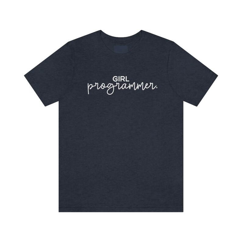 Maglietta Code Like A Girl, T-shirt da programmatore, T-shirt da programmatore, T-shirt divertente da ingegnere informatico, sviluppatrice donna, regalo per programmatore, programmatore immagine 4