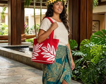 Hand-Quilted Lauae Tote Bag – Seafoam Green Hawaiian Design
