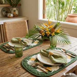 Quilted Pineapple Place Mat, Tropical Island Kitchen Decor, Hawaiian Table Linen