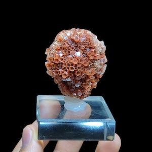 Multicolored Aragonite – Perfect Condition – Timhdit, Ifrane Province, Morocco – 5x5x4 cm – 78g – Collector’s Mineral Specimen