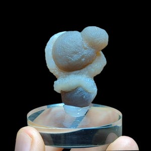 Chalcedon aus Sidi Rahal, Marokko – Seltene Botryoid Formation 4,5x3,5 x 3 cm, 36g