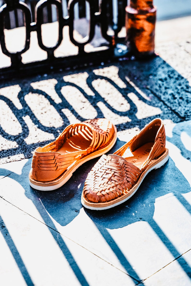 Mexikanska Huarache-sandaler - Boho- Hippie - Vintage - Mexikanska - Läder - Skor - Handgjorda - Present till henne - present till mamma - Black Friday-erbjudande bild 4