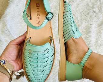 Mexican Huarache Sandals - Boho- Hippie - Vintage - Mexican - Leather - Shoes - Handmade - Gift for her - gift for mom - comfortable shoes