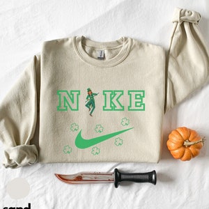 Vintage nike sweatshirt etsy discount