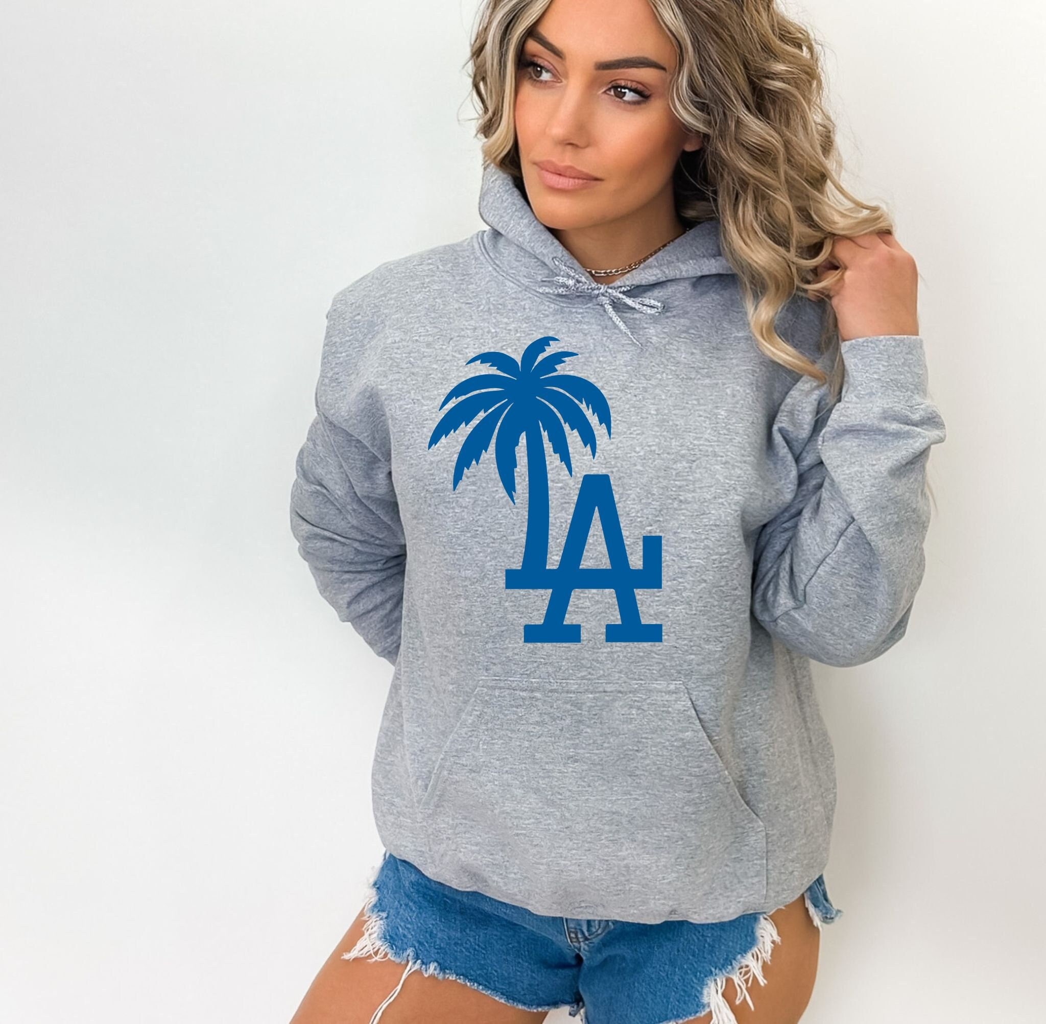 Dodgers Mens Sweatshirt Antigua Victory Pullover Hoodie Khaki  THE 4TH  QUARTER