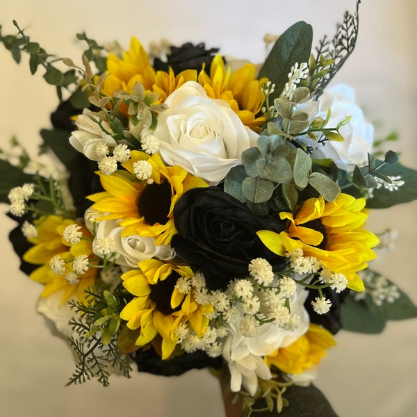 Wedding bouquet, sunflower and Black Bridal Bouquets, Black Sunflower Bridal Black Rose and Sunflower Bouquet, Sunflower Wedding Flowers