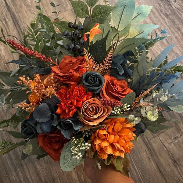 Brautstrauß, Rost und Petrol, Brautstrauß, Orange und Teal Blumensträuße, Gebranntes Orange & Teal, Strauß, Wenn Uwed, Herbststrauß, Herbststrauß