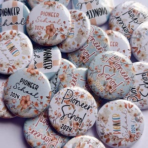 Pioneer School Pins: Floral JW Pioneer Gifts