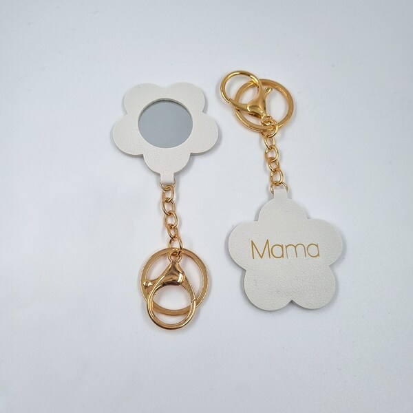 Daisy Mirror Keychain | Personalised | Gift | Mothers Day | Wife | Friend |