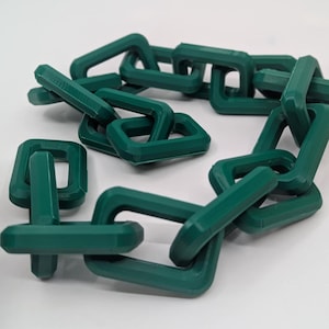 3D Printed Reptile Climbing Chain: Enrichment Decor Arachnid, Snakes, Reptiles, Jumping Spider, Amphibian, Geckos