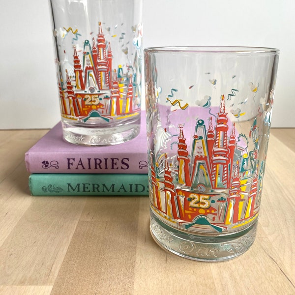 Vintage 1996 McDonald’s Walt Disney World Remember the Magic 25th Anniversary Cake Castle Collectible Glass Cup Set