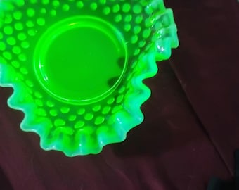 Vintage fentontopaz opalescent uranium glass hobnail dish 6" ruffled candy dishbowl