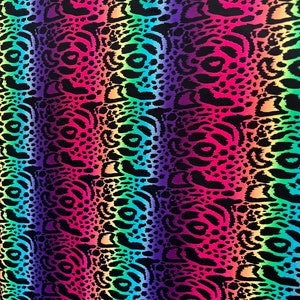 &quot;Bunter Geparden Design Druck auf Nylon Spandex 4-Wege-Stretch 58/60&quot;&quot; verkauft von der YD.Ships weltweit aus Los Angeles Kalifornien USA.&quot;