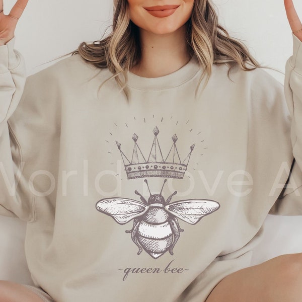 Queen Bee Sweatshirt,  Beekeeper Shirt, Boss Lady T-Shirt, Honey Bumble Bees, Womans, Mothers Day Gift, Minimalist Design Beekeeping Present