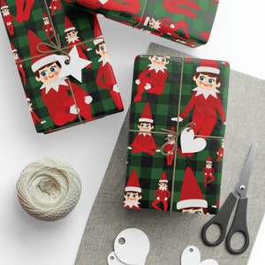 Rotolo di carta da regalo per elfi, confezione regalo per elfi di Natale, opaco o lucido, motivo scozzese di bufalo, meme natalizio, Natale divertente, avvolgimento rosso verde nero