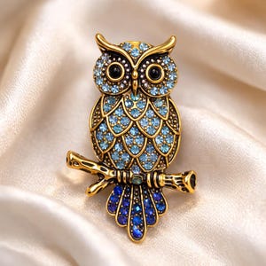 Owl Brooch, unique Brooch, jewellery, jewelry, vintage brooch, jewelry pin, brooch, Owl, Dutch design, Owl jewelry, Bird brooch, Bird lover