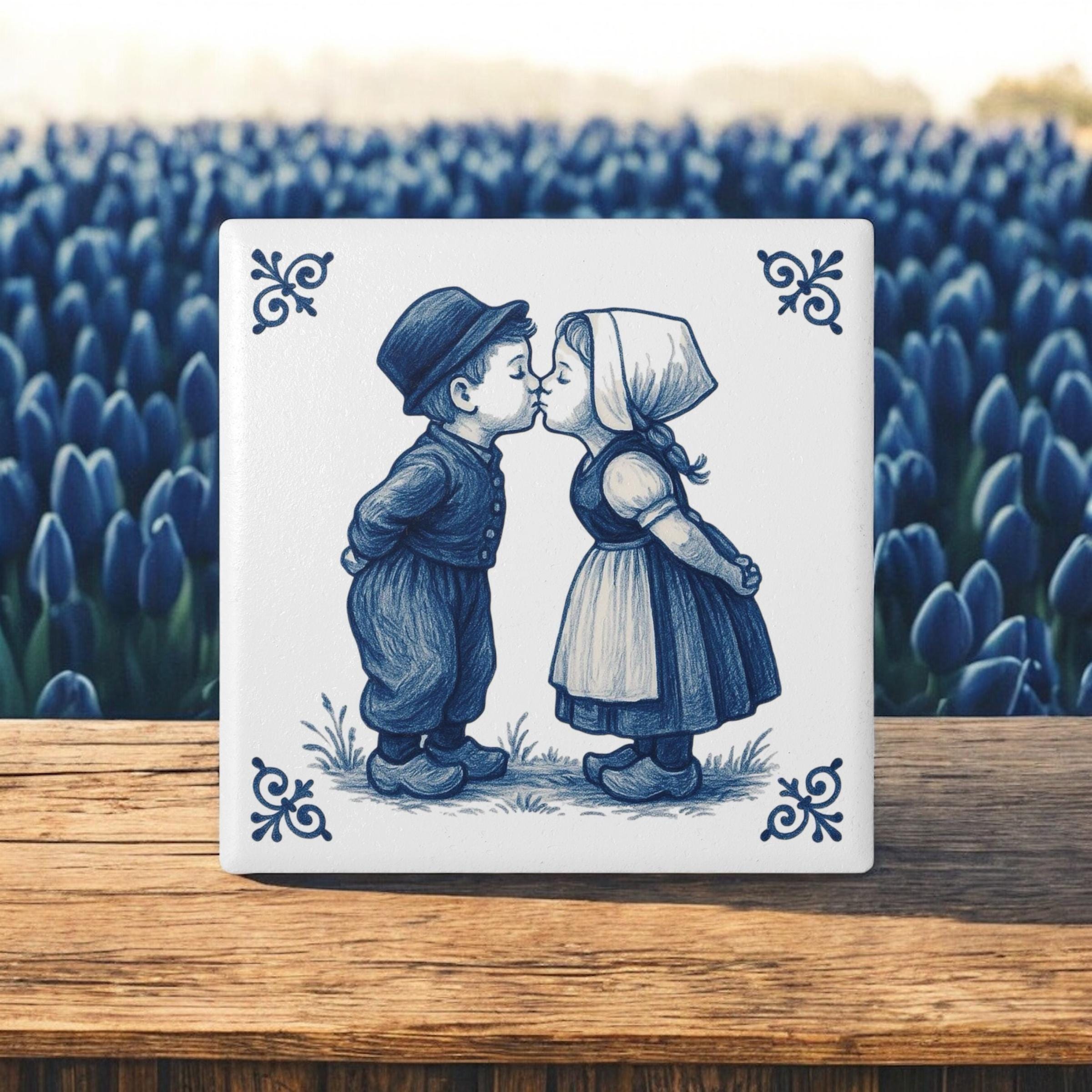Kissing Farmer, 3.94'' X 3.94'', Delft Blue, Delft Blue Tile
