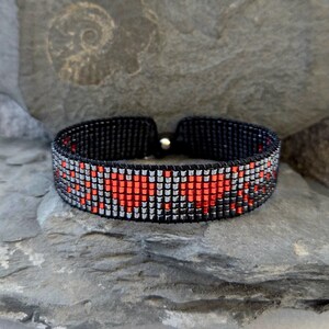 Geschenkidee: gewebtes Armband aus hochwertige 2 mm Miyuki Delica Perlen