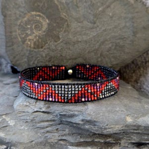 Geschenkidee: gewebtes Armband aus hochwertige 2 mm Miyuki Delica Perlen