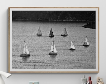 Fine Art zwart-wit zeilboot print - vintage minimalistische zeilboten oceaan muur kunst - ingelijste zeilfotografie - nautische wanddecoratie