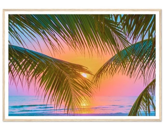 Lámina con atardecer en la playa tropical - Fotografía artística de hojas de palma y océano - Decoración costera enmarcada para el hogar