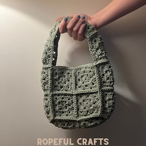 Granny Square Crochet Bag | Easy-to-Follow Granny Square Crochet Pattern |  | Modern Crochet Bag Pattern