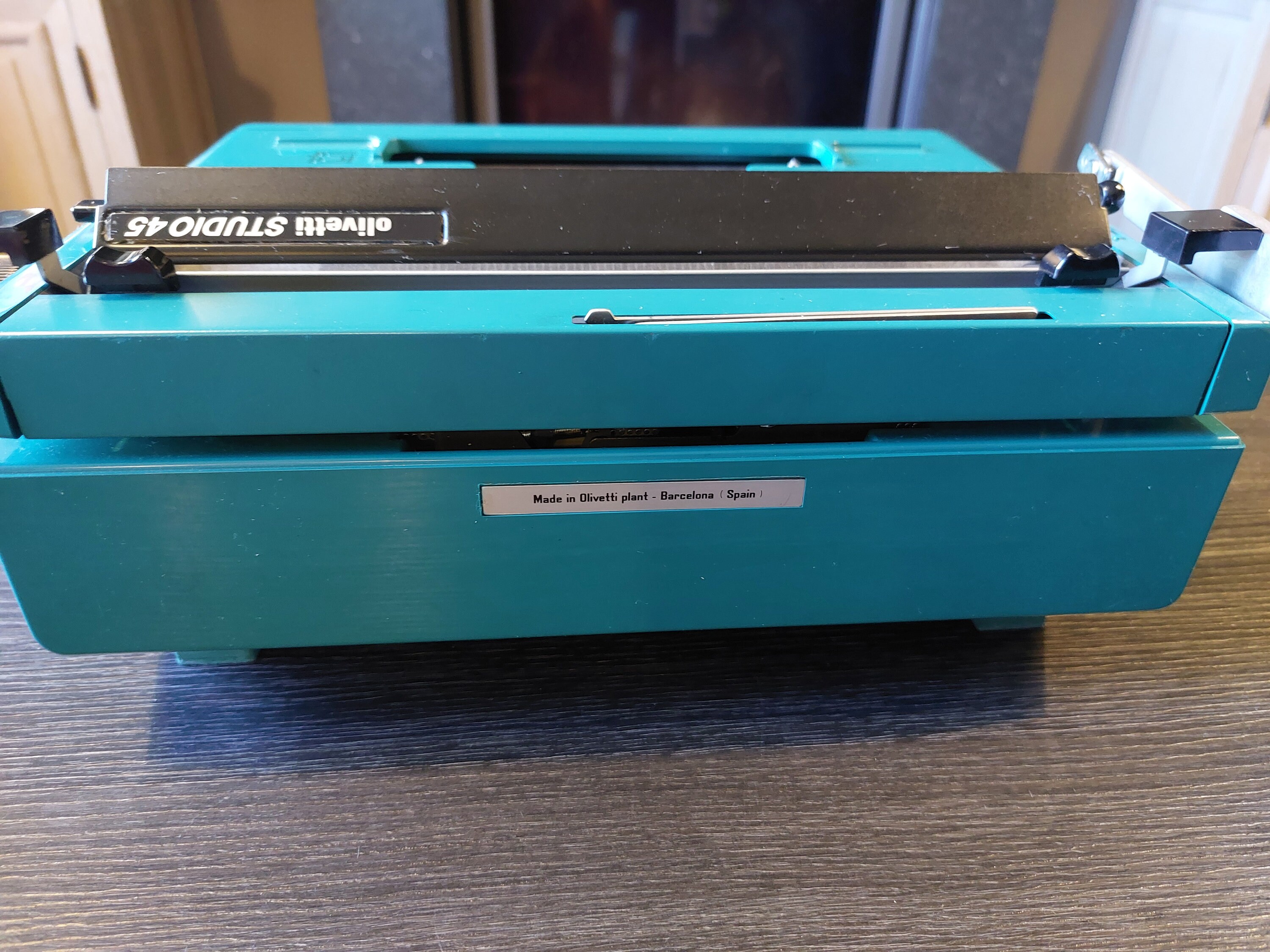 ヴィンテージ Olivetti Studio 45 ポータブル機械式タイプライター 