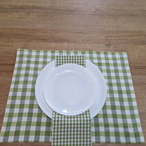 Tovagliette e tovaglioli di stoffa a quadretti verdi e bianchi, set di tovagliette a quadretti in cotone da fattoria, tovaglietta a quadretti in stile rustico per regalo per l'ospite