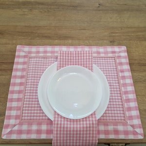 Tovagliette americane reversibili a quadri rosa a quadretti, tovaglioli di stoffa, doppio strato con bordo, tovagliette americane rustiche per tavolo da pranzo, set da 4, 6, 8, 10 o 12.