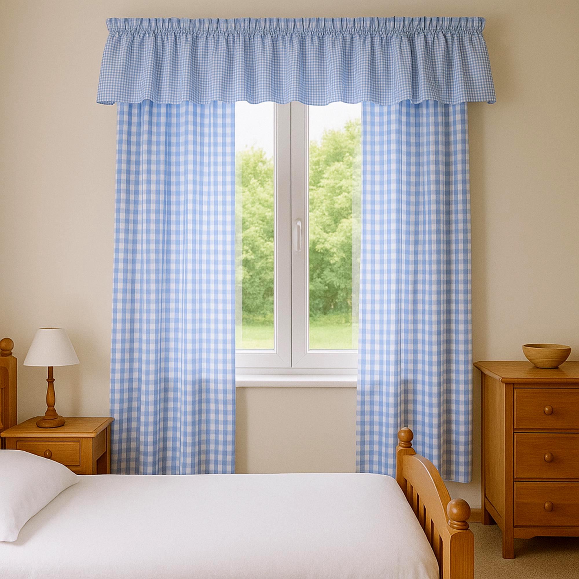 ブルーのギンガムチェックカーテン、バランス、カスタムサイズのペア