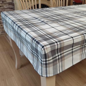 Fitted Plaid Tablecloth: Coated Cotton Canvas, Stain & Water Repellent