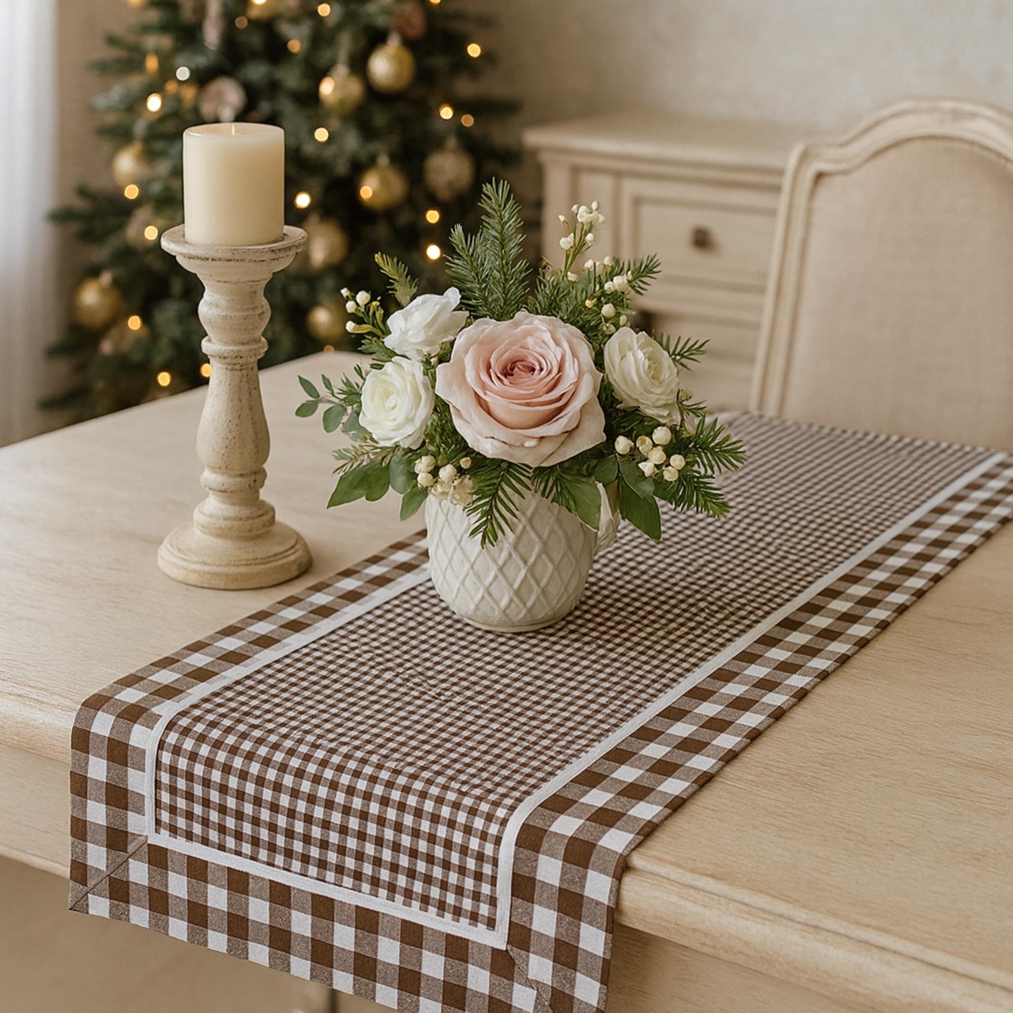 Runner Da Tavola Matches21 Stile Rustico RESI – Quadretti Verde E Bianco Con Bordo Cervo, 48x150 Cm, 100% Cotone