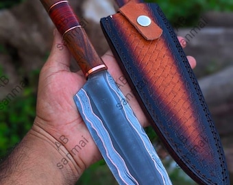 Cuchillo de chef de Damasco personalizado: incrustación de cobre hecha a mano y funda de cuero.