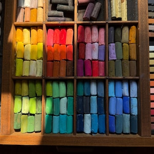 Vintage Letterpress Tray with High-End Pastels: Sennelier, Rembrandt, Richeson