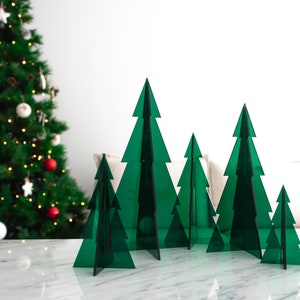 Minimal Christmas Tree - Set of 5 Green Table Top Decor - 3D Minimalist Christmas Tree for Mantel - Holiday Decor - FREE SHIPPING