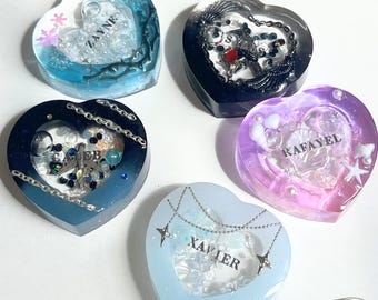 Love and Deepspace Resin Shaker Keychain | Sylus Rafayel Zayne
