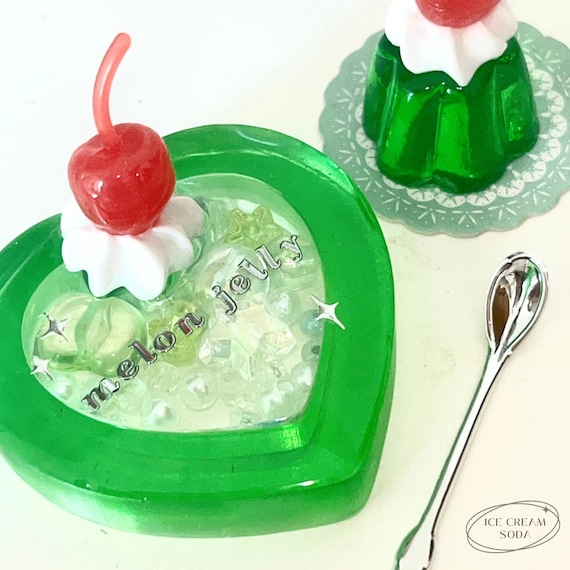 Retro Cream Soda Resin Shaker (kawaii Keyring, Custom, Bag Charm