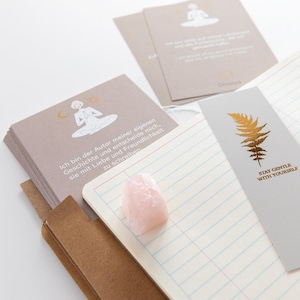 Affirmation cards I Set of 20 cards (A6) with 40 affirmations & 1 bullet journal I Mindfulness I Self-love I Meditation I Gift set