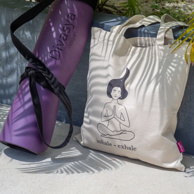 Yoga Geschenk Jutetasche bzw. Totem Bag mit Yoga-Motiv 100% feste Bio-Baumwolle Bild 2