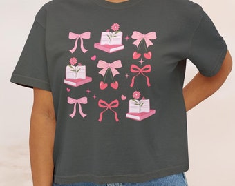 Coquette Bows and Books Comfort Colors Boxy Tee, Trendy Coquette Boxy Crop Top, Oversized Crop Top, Trending Boxy Tee Gift For Book Lover