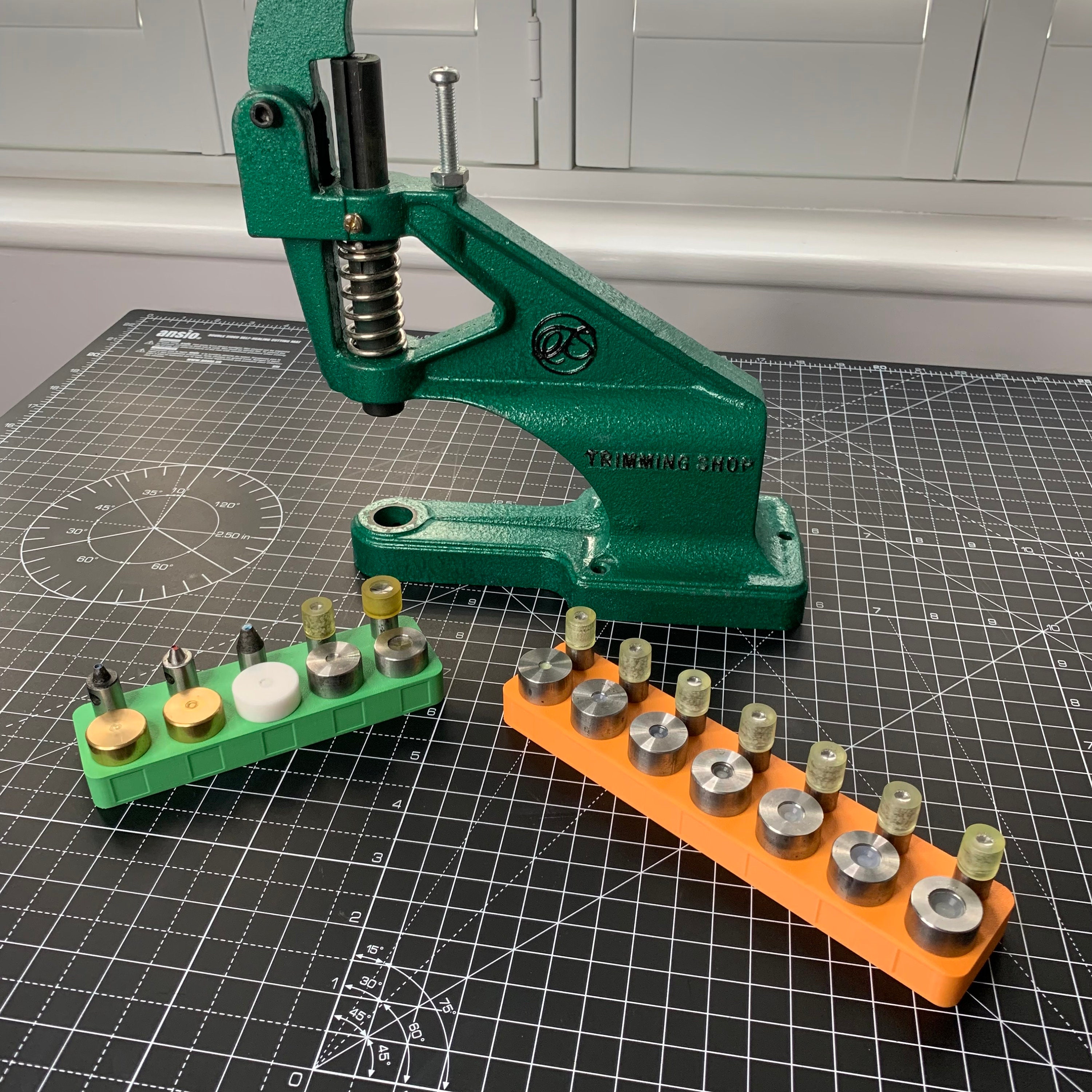 Tool Holder for Hole Punch / Rivet / Crystal Tools and Die for Hand ...
