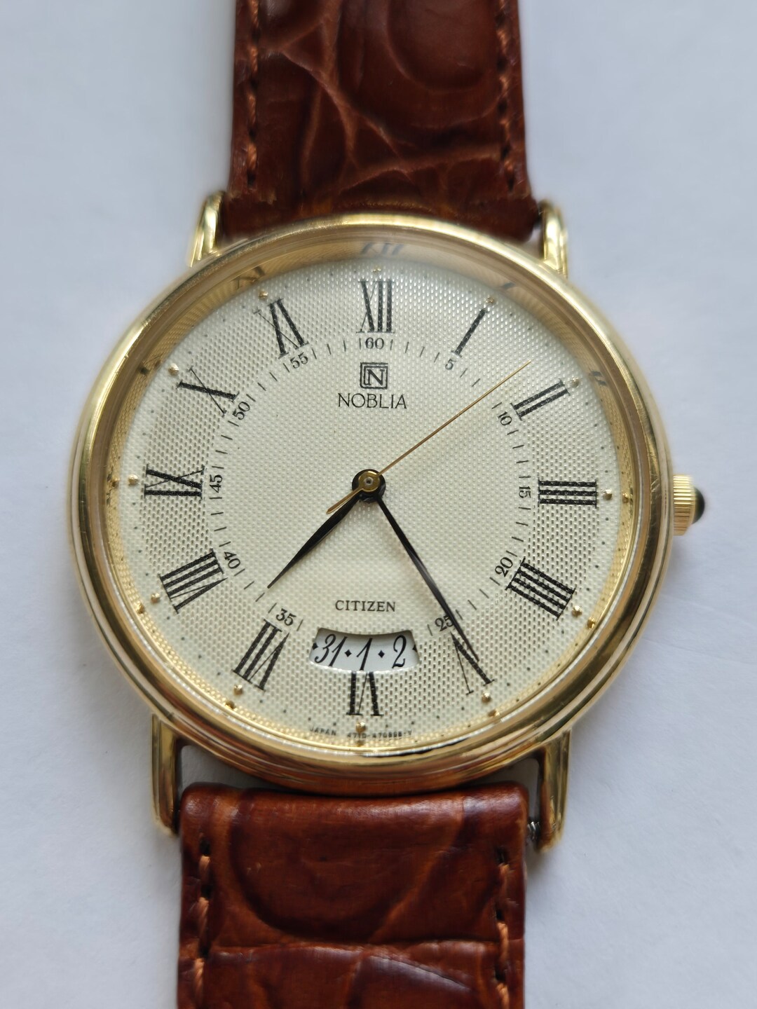 Noblia gold watch 2025
