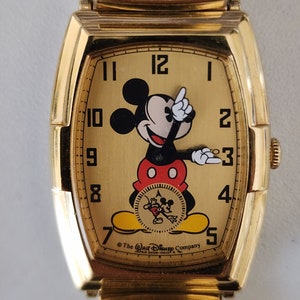 Seiko Gold-tone Mickey Mouse 60th Anniversary Quartz Watch  display picture 1