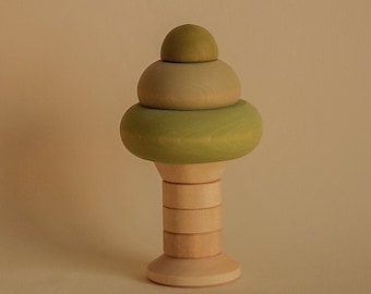 Oak tree stacking toy. summer tree. Wooden pyramid toy. Wooden ring stacker.