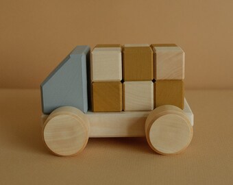 Wooden truck with 12 blocks. Sandy truck. Wooden rolling toy. Wooden car. Push along wooden toys. Waldorf toys. Montessori toy.